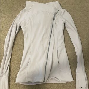 Lululemon jacket size 4